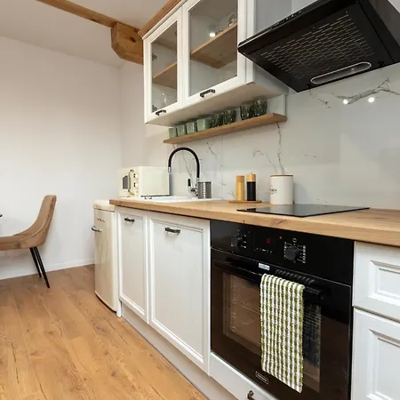 Biale Koszary * أوسترودا